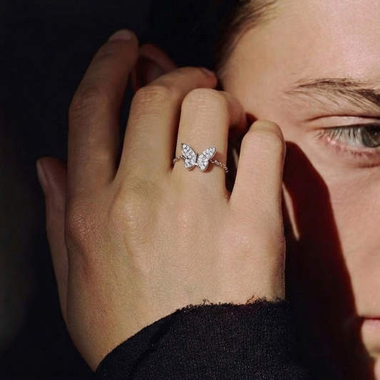 Blisse Allure Sterling Silver Butterfly Chain Ring