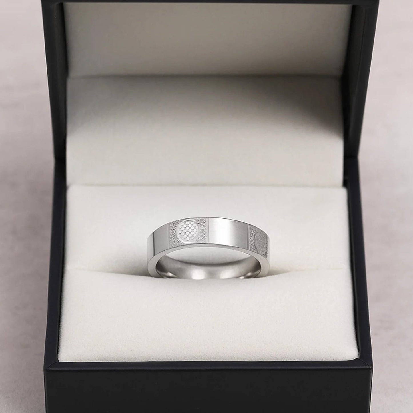 Ring with Circular Jali Design - Blisseallure.in