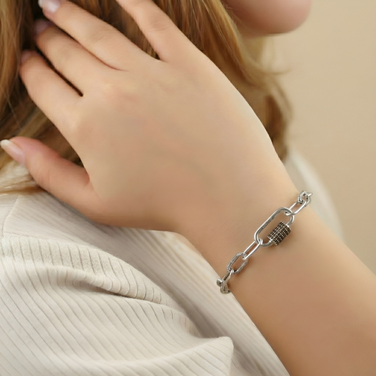 Blisse Allure Sterling Silver Paper Clip Shaped Link Bracelet