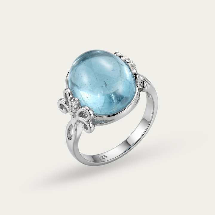 Tranquil and elegant Aquamarine semi precious sterling silver finger ring