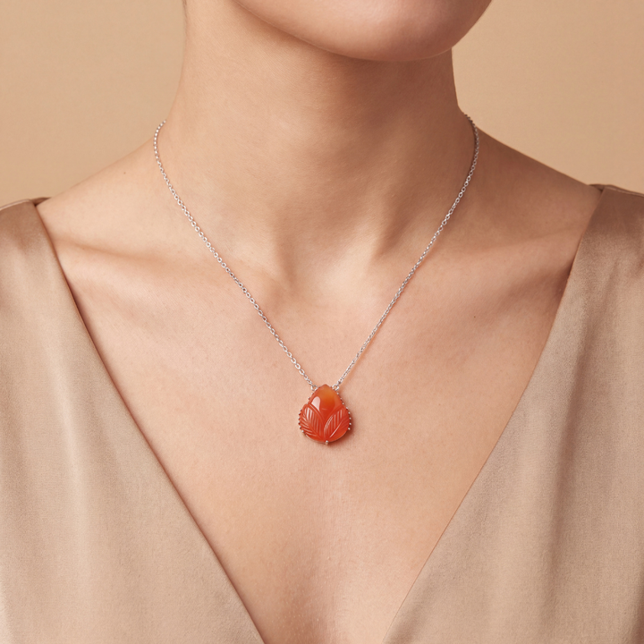 Blisse allure 925 Sterling Silver Carved Red Gemstone Teardrop Pendant Necklace