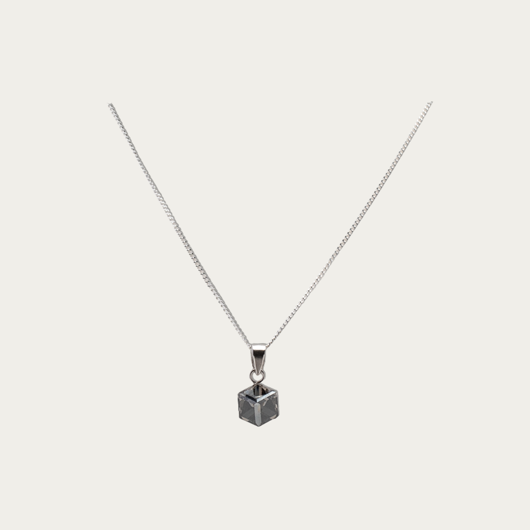 Beautiful crystal pendent Necklace - Grey