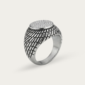 Men’s Ring with Sparkling Diamond Detailing