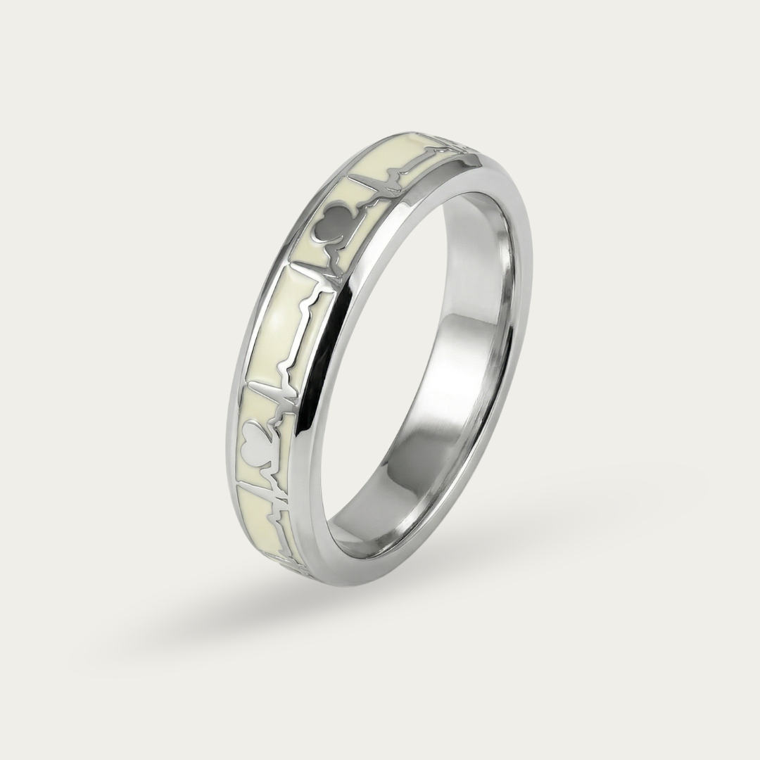 Promise Ring with Heartline Pattern For Men