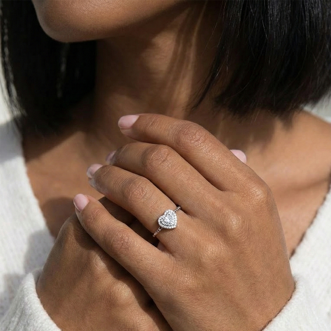 Blisse Allure Sterling Silver Heart Motif Chain Ring