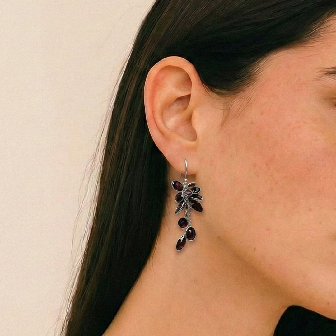 Gorgeous sterling silver danglers with red garnet drops