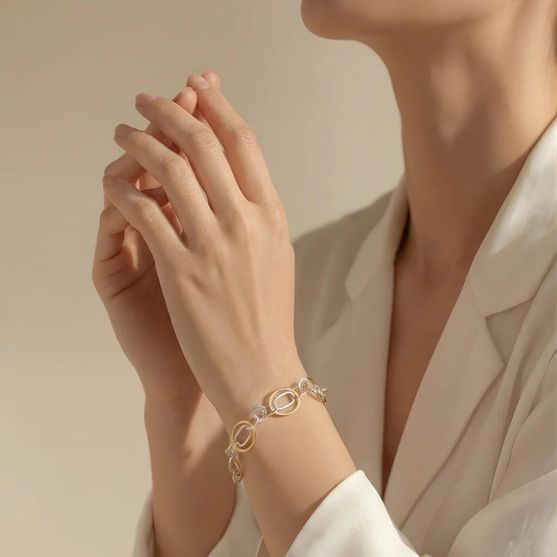 Two Tone Pear Shaped link Bracelet - Blisseallure.in