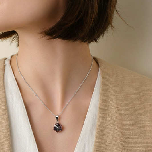 Beautiful crystal pendent Necklace - Red