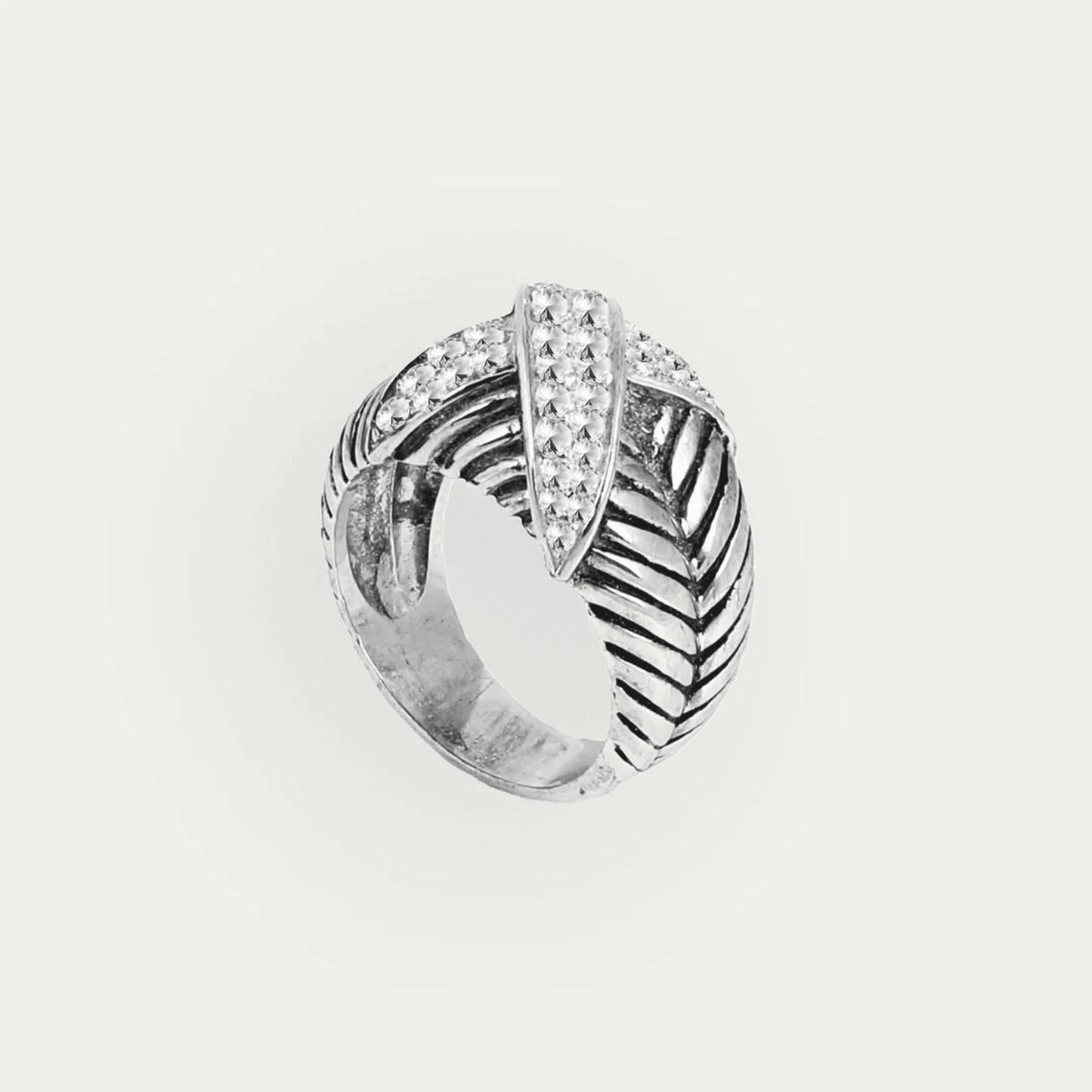 Ring with Leaf-Inspired Pattern and Cross Stone Accent For Men - Blisseallure.in