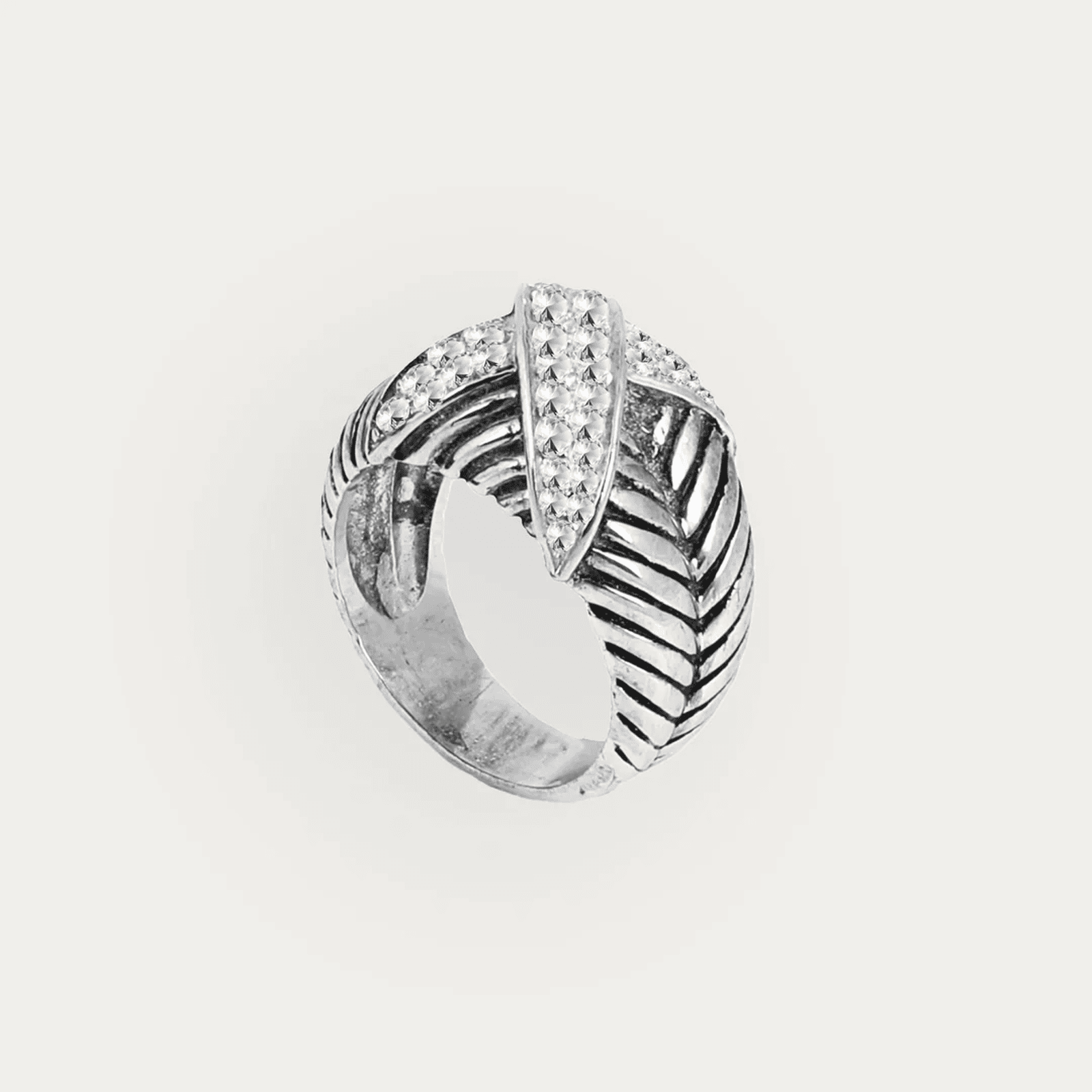 Ring with Leaf-Inspired Pattern and Cross Stone Accent For Men - Blisseallure.in