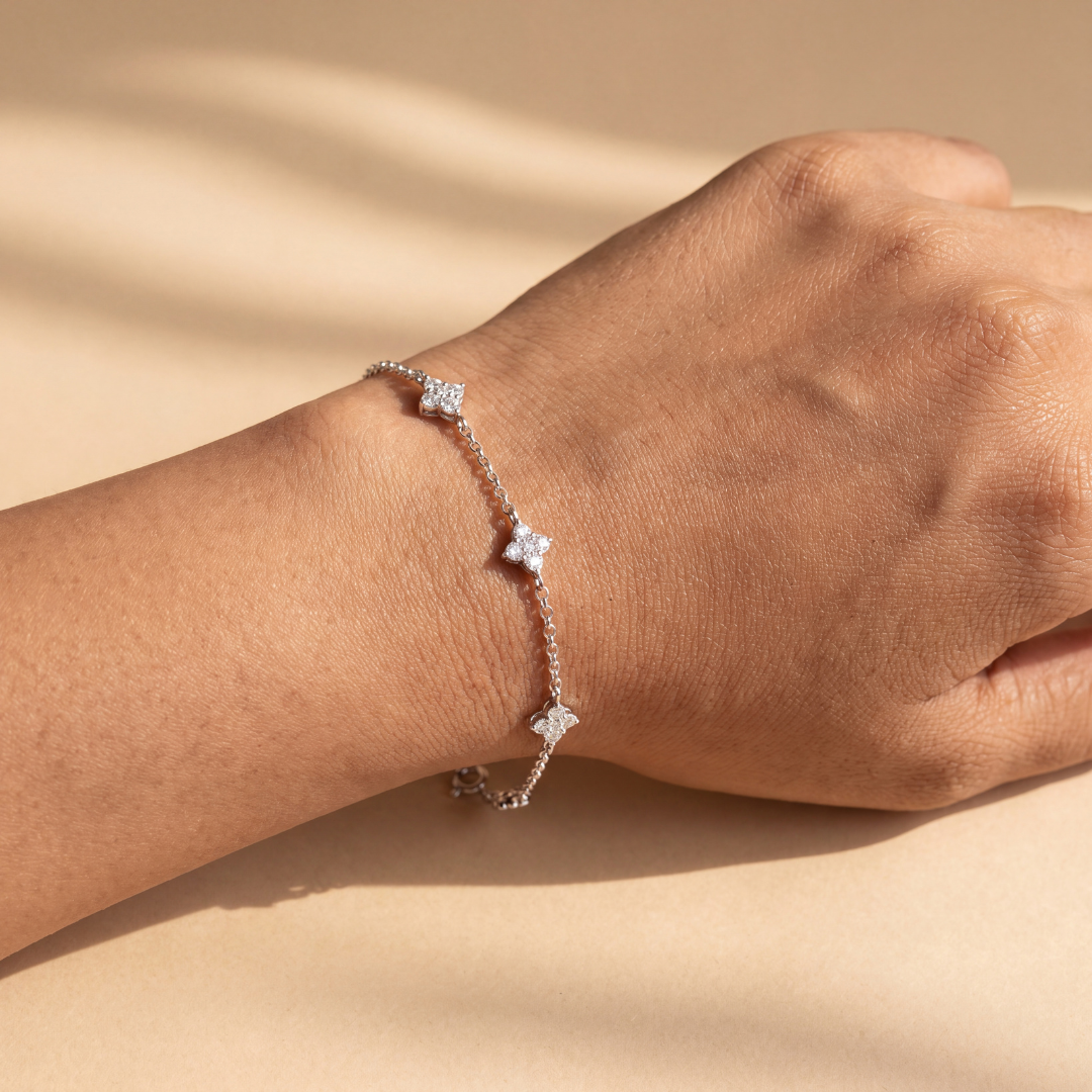 Blisse allure 925 Sterling Silver Cubic Zirconia Four-Point Star Cluster Bracelet