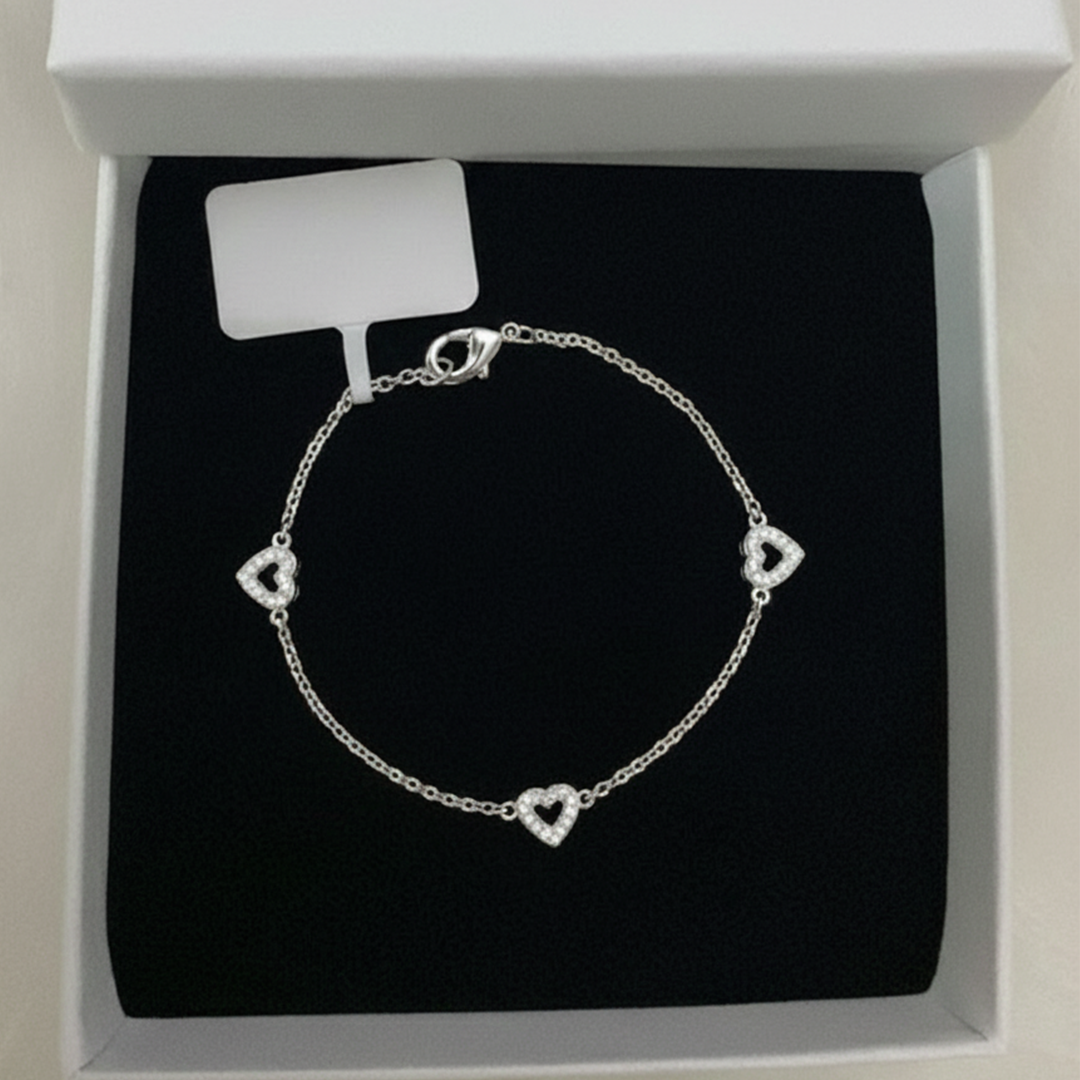 Blisse Allure Sterling Silver Dazzling Heart Bracelet