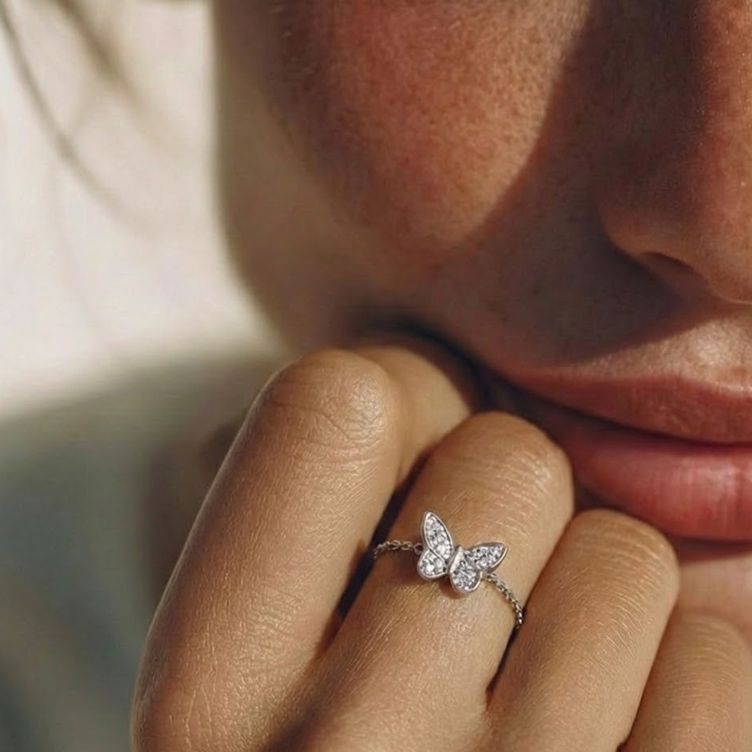 Blisse Allure Sterling Silver Butterfly Chain Ring