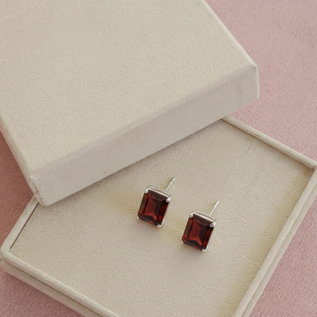 Blisse Allure 925 Sterling Silver Red Garnet Stud Earrings