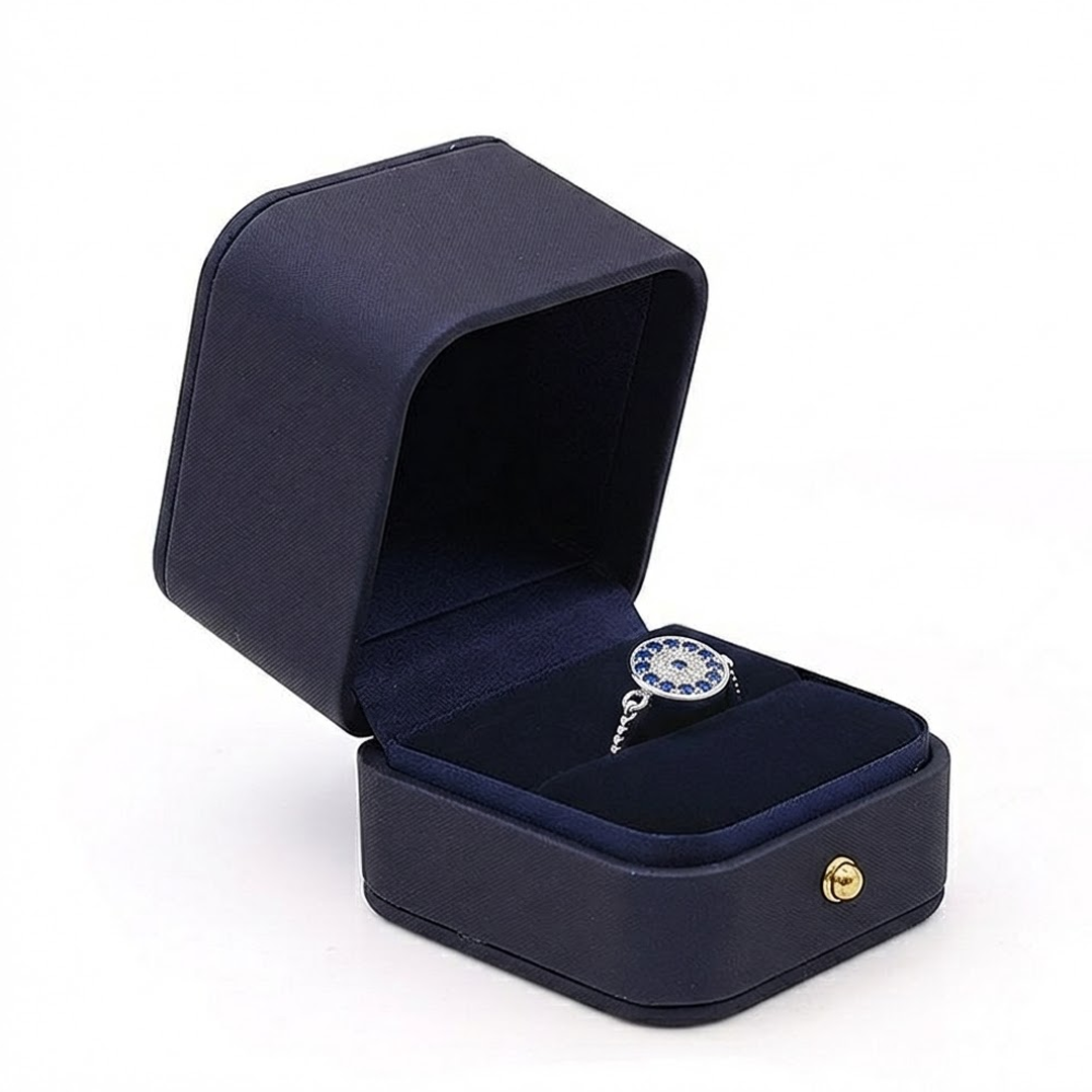 Blisse Allure Sterling Silver Evil Eye Chain Ring