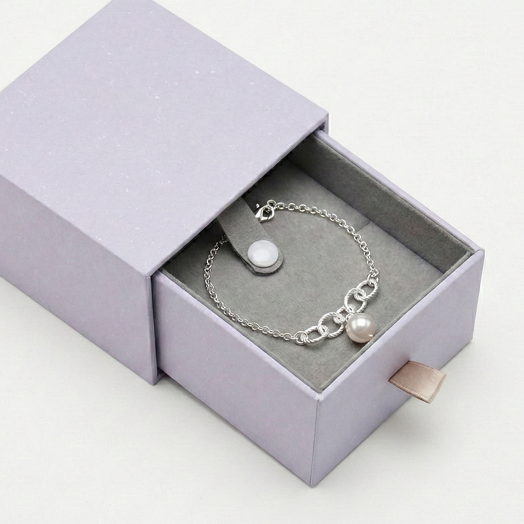 Blisse Allure Sterling Silver Bracelet with Pear shape links and Pearl drop