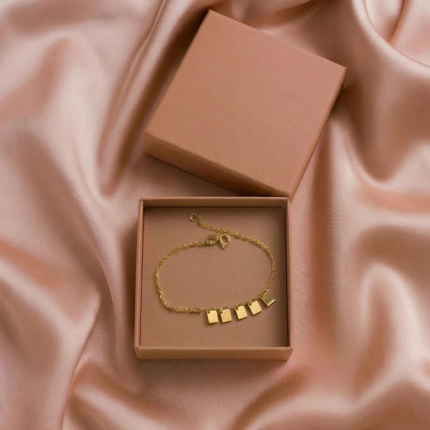 Gold Plated linked Bracelet - Blisseallure.in