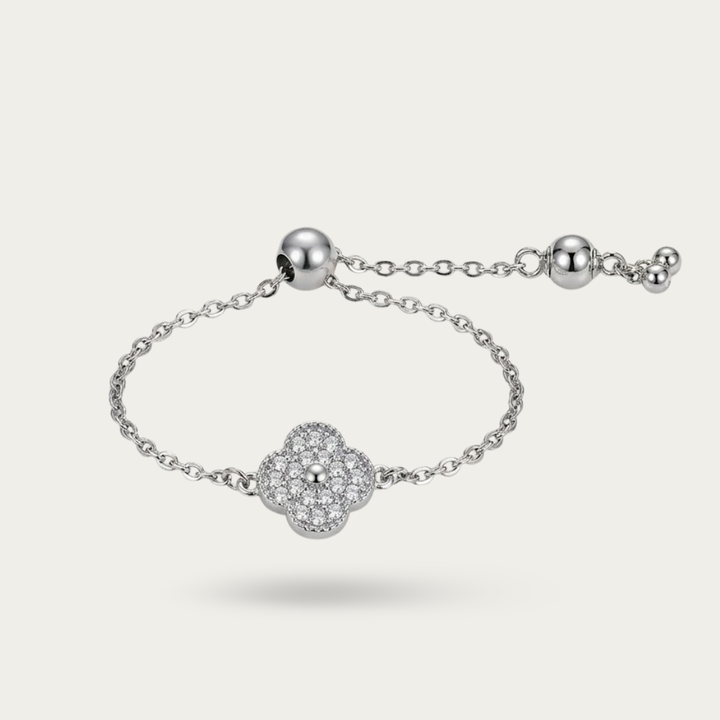 Blisse Allure Sterling Silver Clover Chain Ring