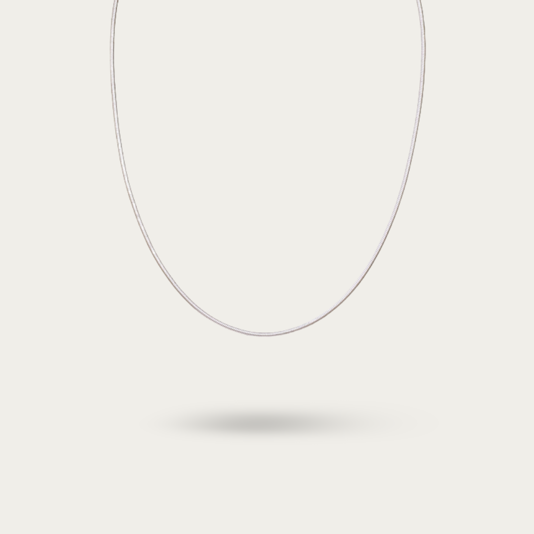 Oval Snake Chain – Smooth Shine, Timeless Design For Men and Women