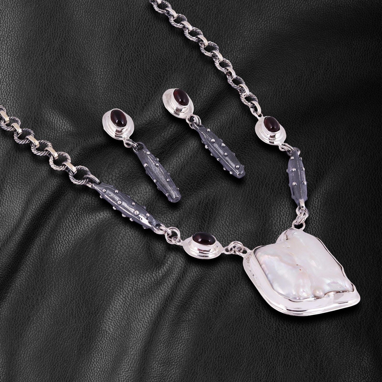 Baroque Pearl & Garnet 925 Sterling Silver Necklace Set