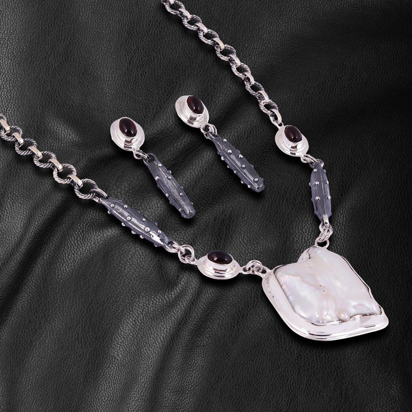 Baroque Pearl & Garnet 925 Sterling Silver Necklace Set