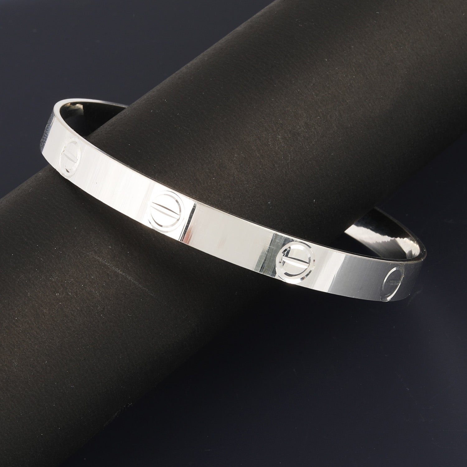 Blisse allure 925 Sterling silver Kada with cartier design For Men