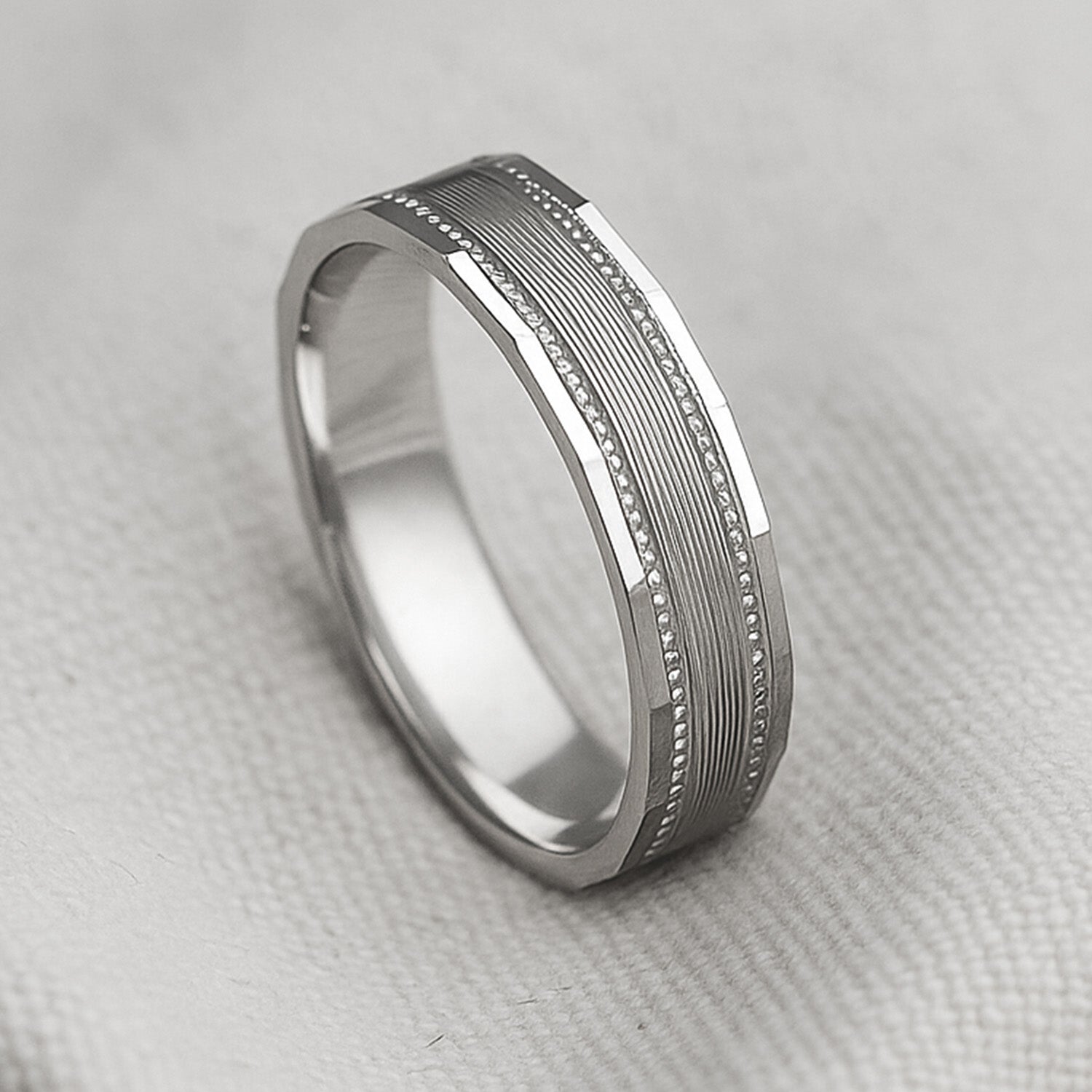 Blisse Allure 925 Sterling Silver Men's Band with Beaded Edge Detailing