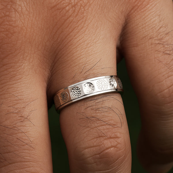 Blisse Allure 925 Sterling Silver Band with Smooth & Textured Design