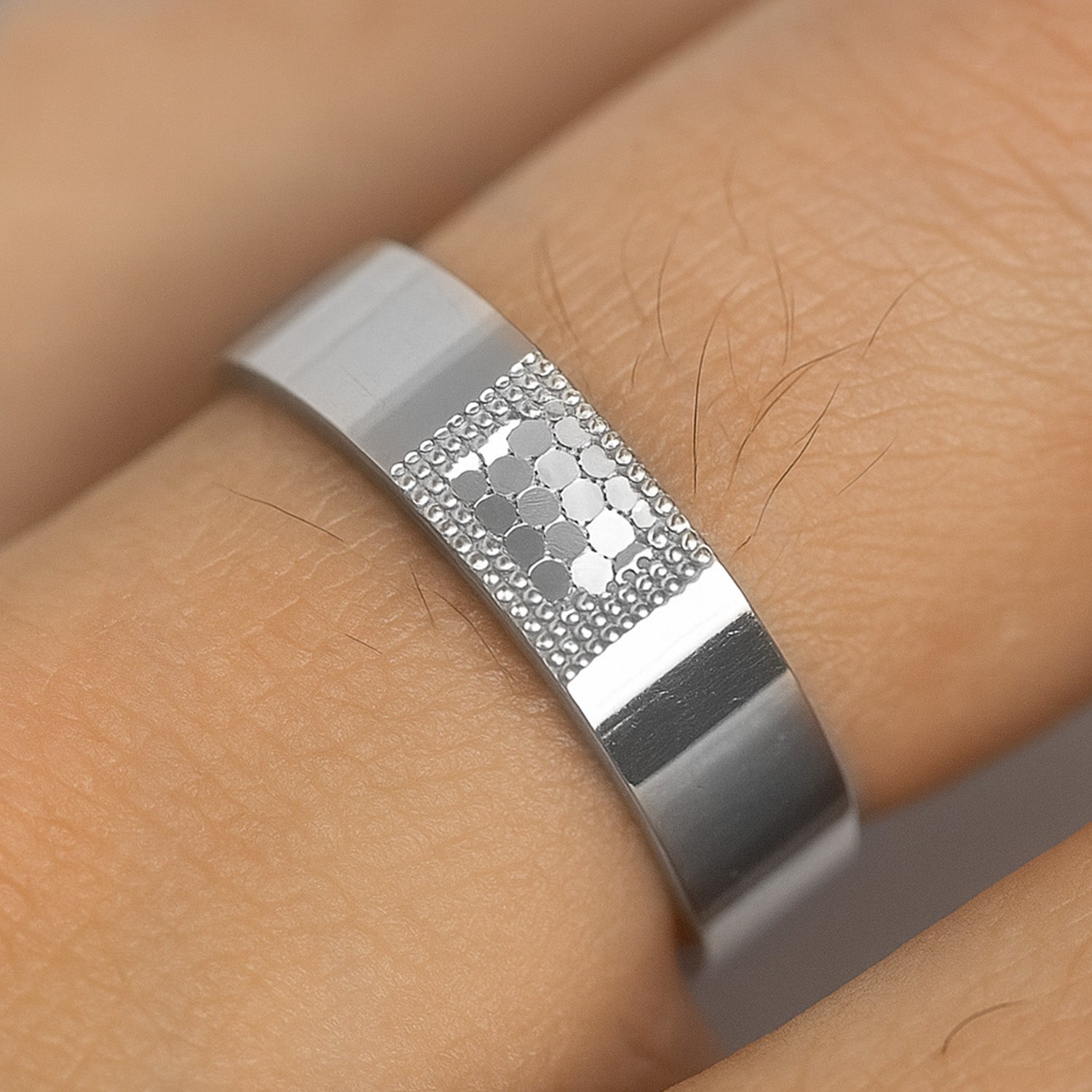 Blisse Allure 925 Sterling Silver Band for Men – Sleek and Durable