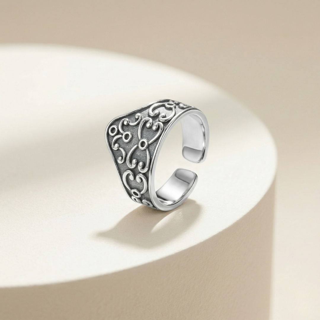 Blisse Allure – 925 Sterling Silver Vintage Scrollwork Statement Ring