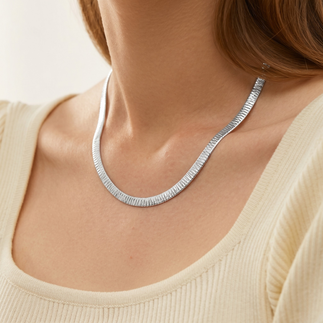 Blisse Allure – 925 Sterling Silver Radiant Texture Chain Necklace