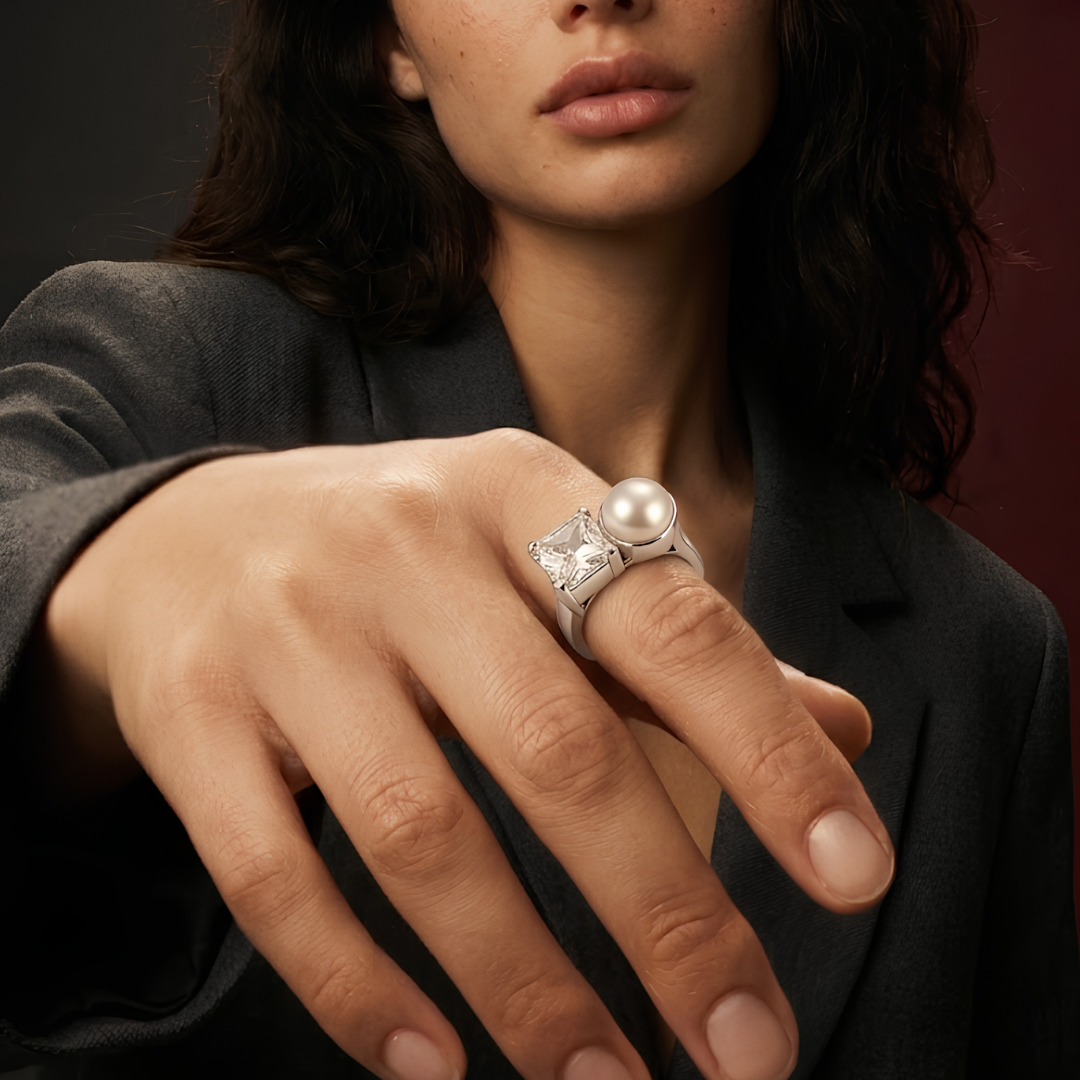 Blisse Allure – 925 Sterling Silver Pearl & Princess-Cut Duo Statement Ring