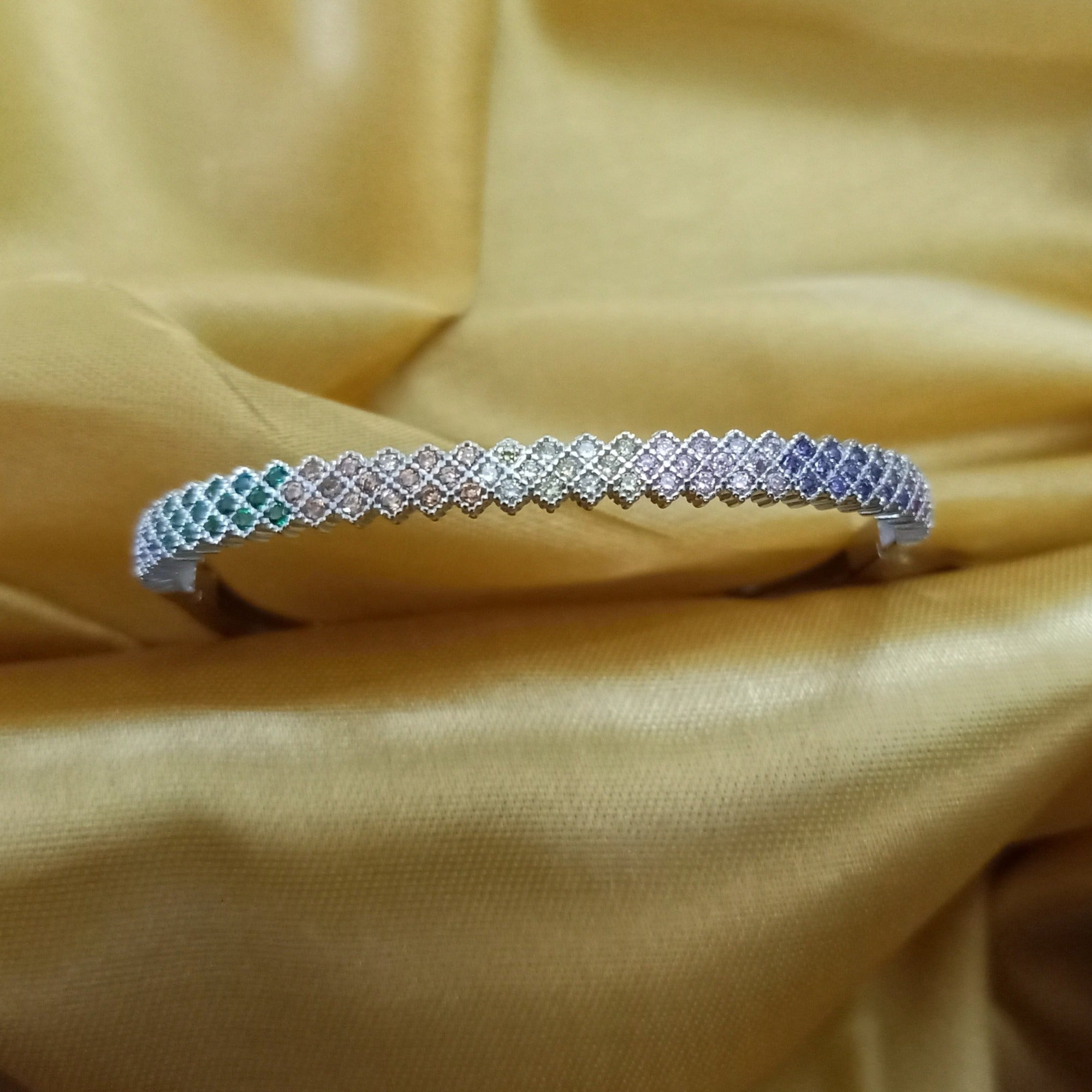 Blisse Allure Sterling Waffle Designed Rectangle shaped Bangle