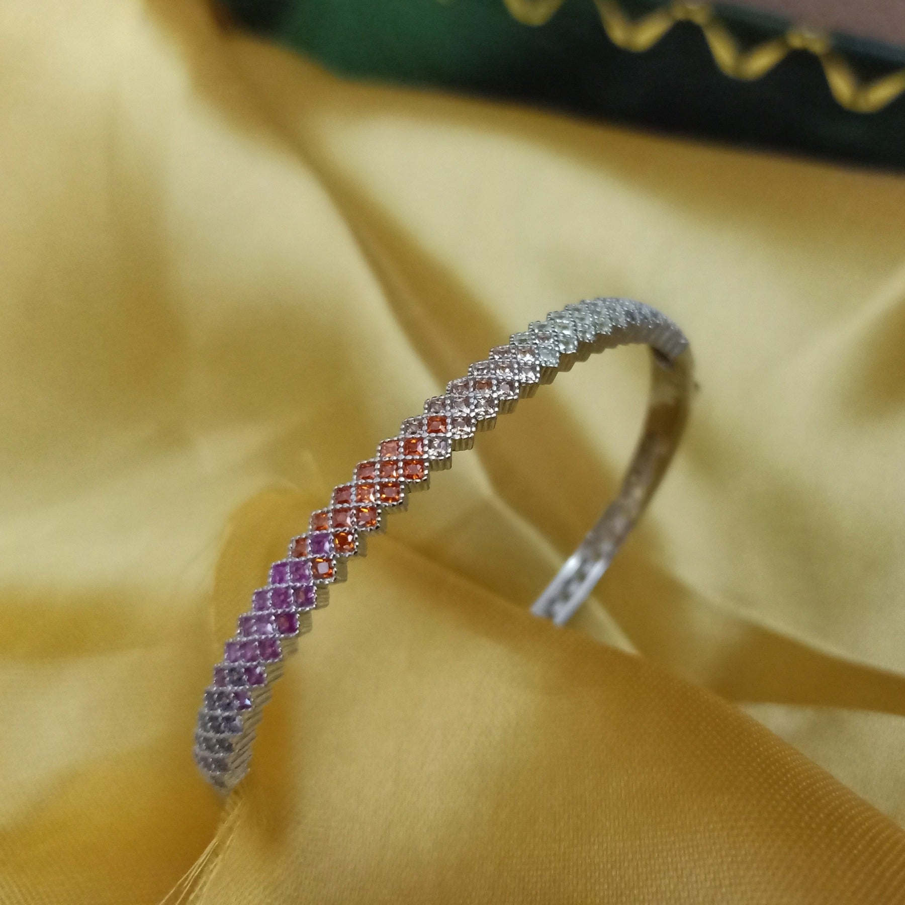 Blisse Allure Sterling Waffle Designed Oval shaped Bangle