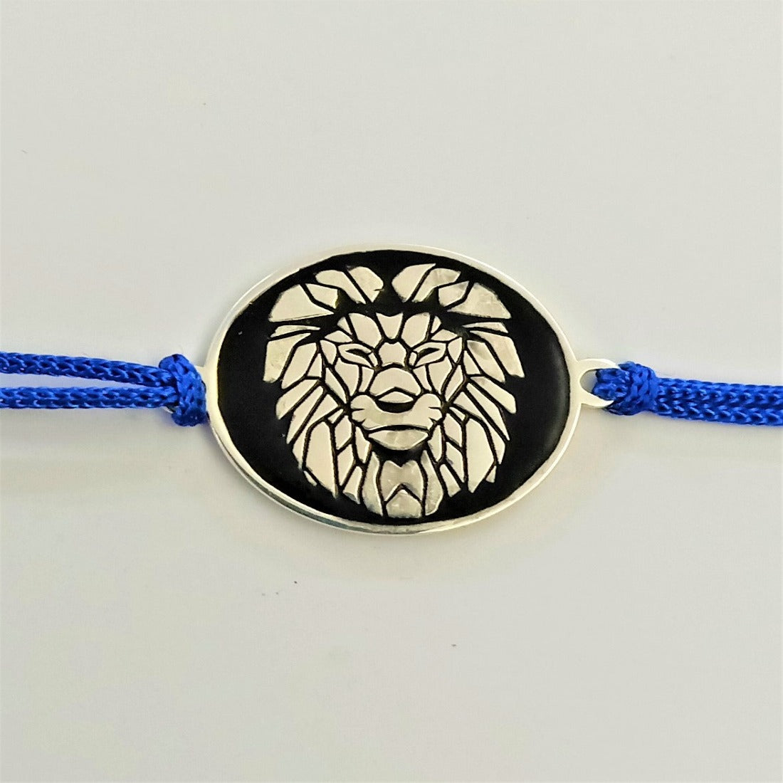 Blisse Allure Sterling Silver Lion rakhi for your Brother.