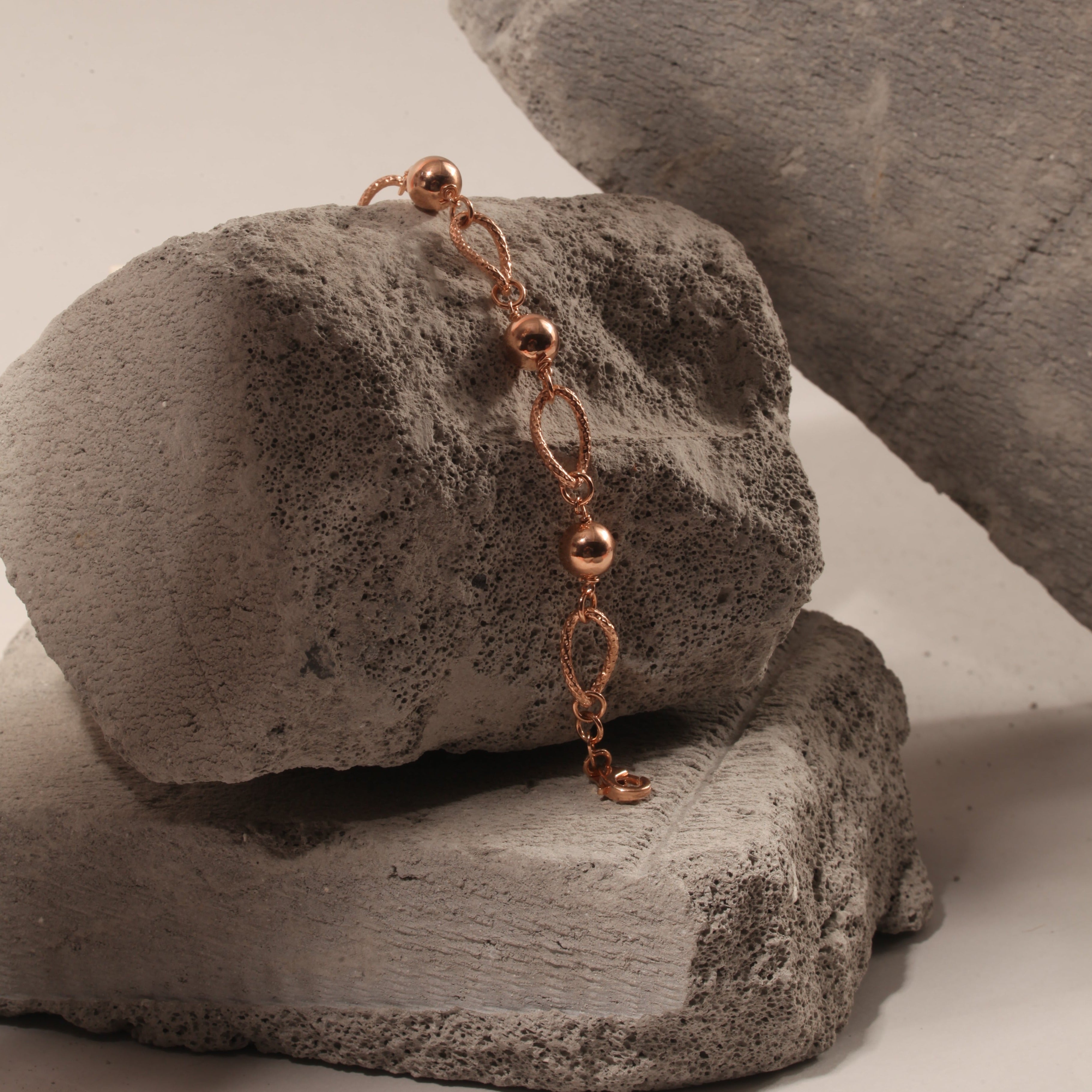 Fine Beaded Chain Bracelet in 18ct Rose Gold Vermeil On Sterling Silver |  Jewellery by Monica Vinader