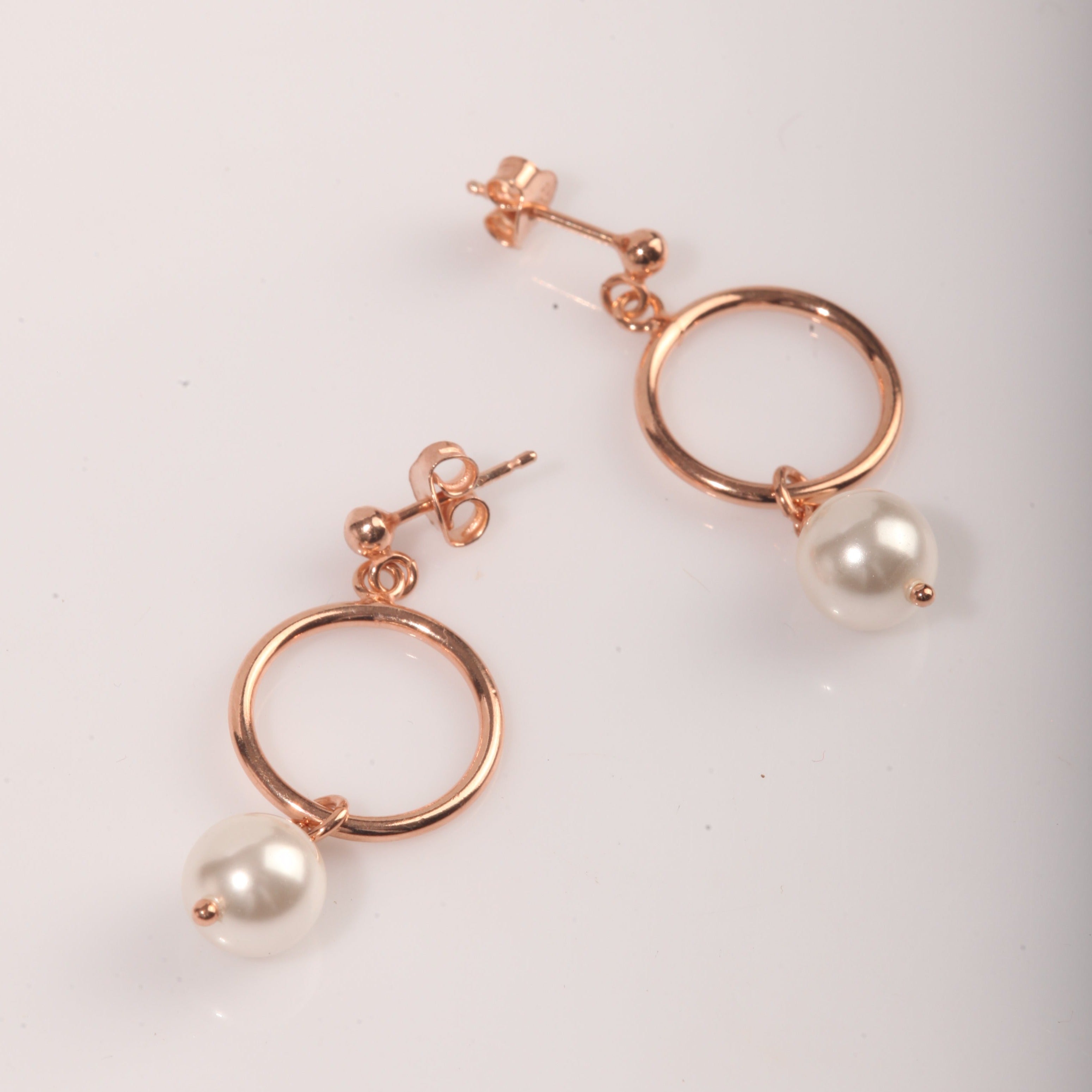 Gold pearl earrings - Styylo Fashion - 4128238
