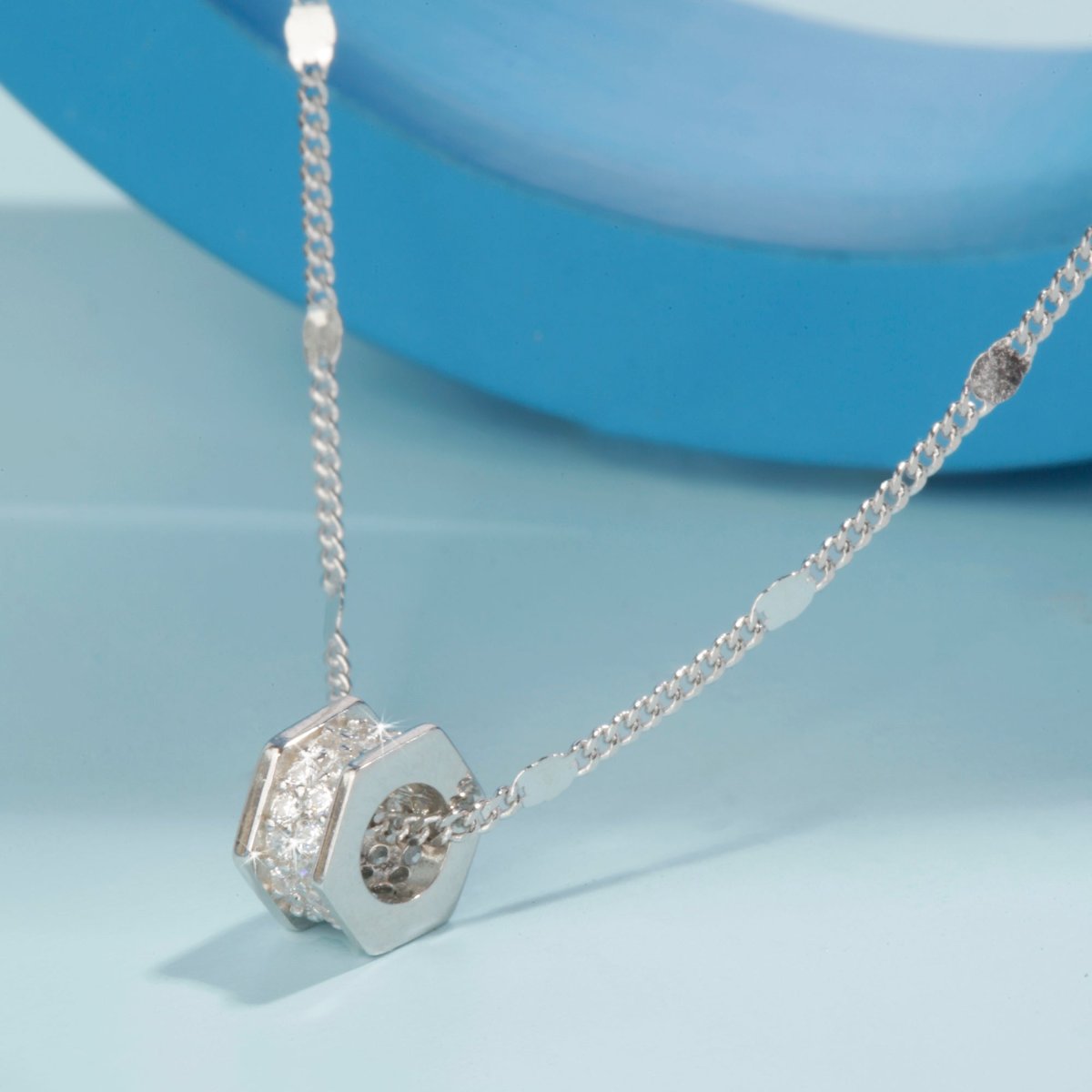 Blisse Allure Sterling Silver Pendant Necklace.