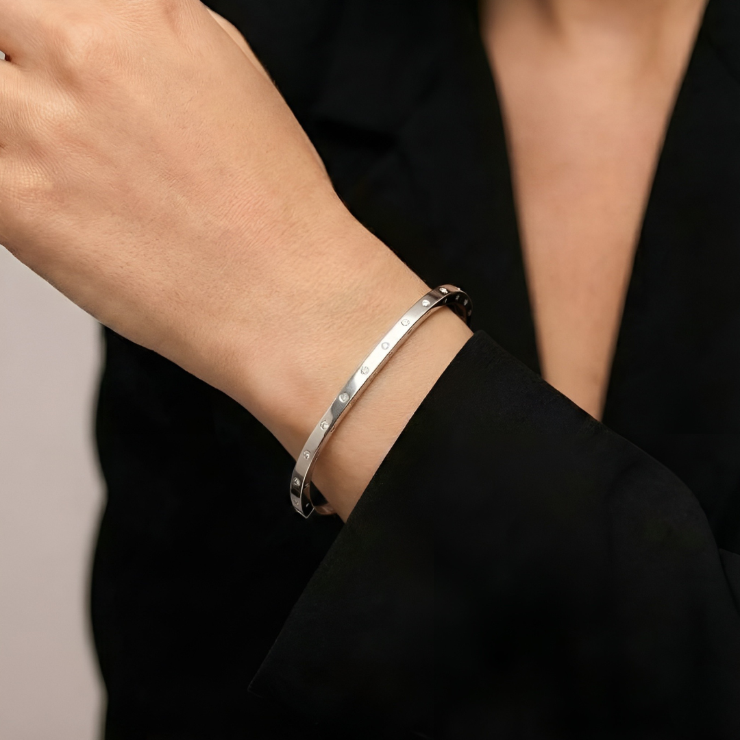 Blisse Allure Sterling Silver Bangle