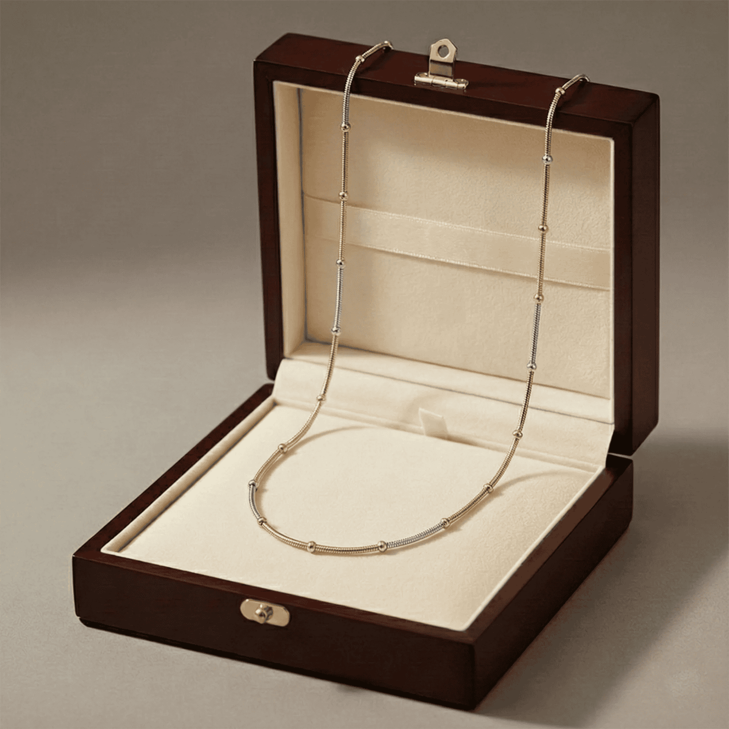 Elegant Triple tone Beaded Unisex chain - Blisseallure.in