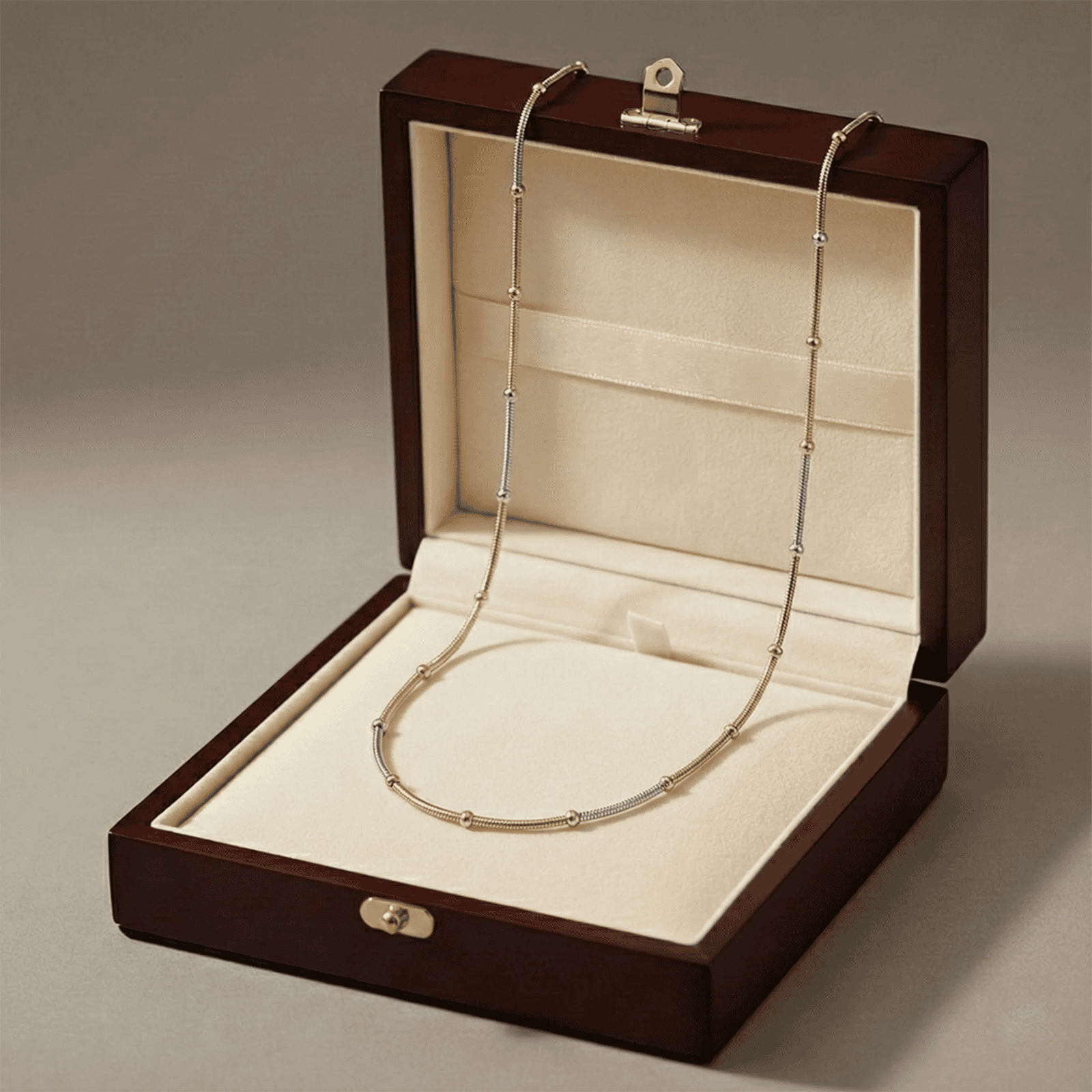 Elegant Triple tone Beaded Unisex chain - Blisseallure.in