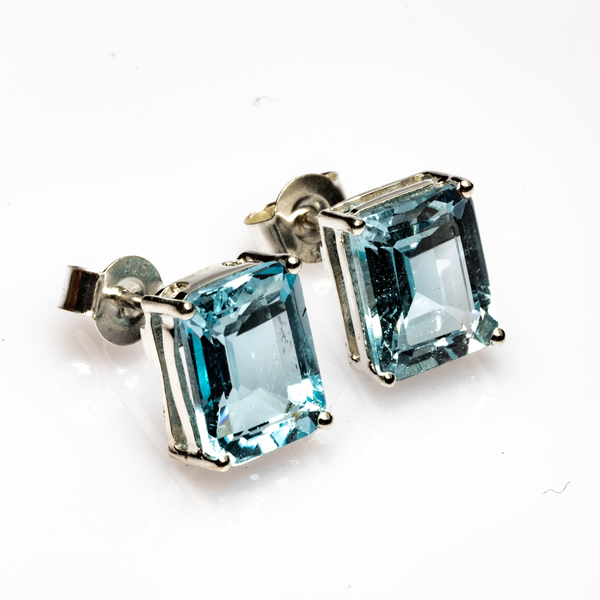 Blisse Allure 925 Sterling Silver Sky Blue Topaz Stud Earrings