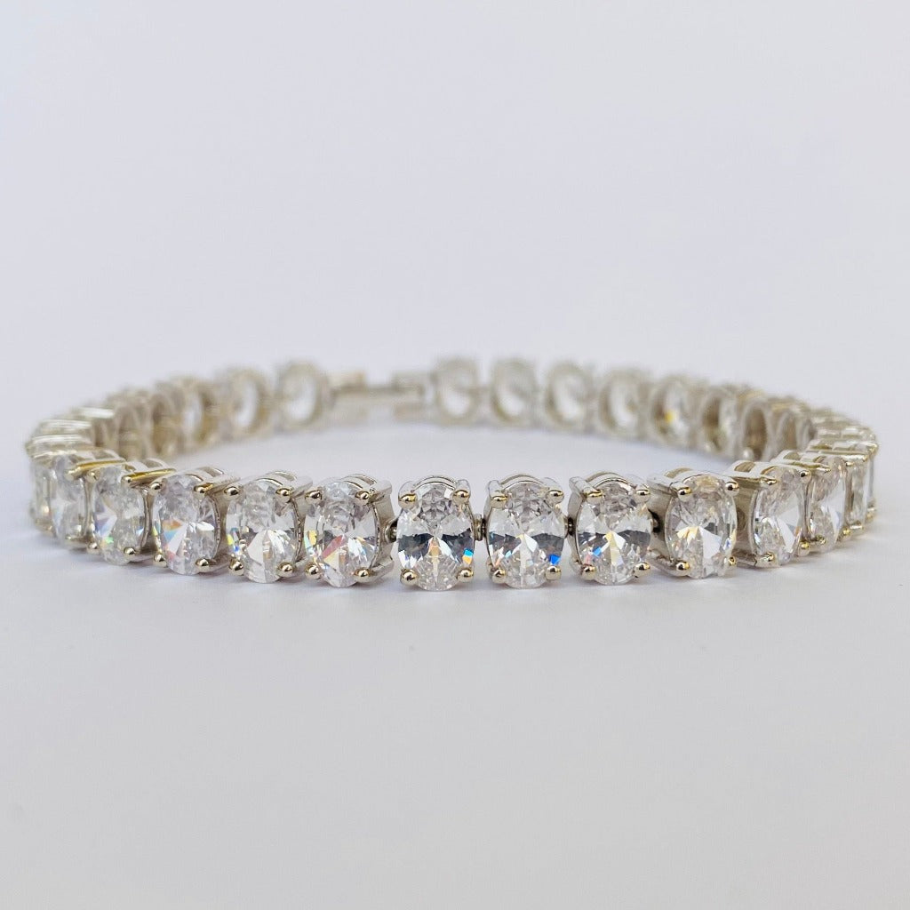 Blisse Allure 925 Sterling Silver Oval White CZ Bracelet